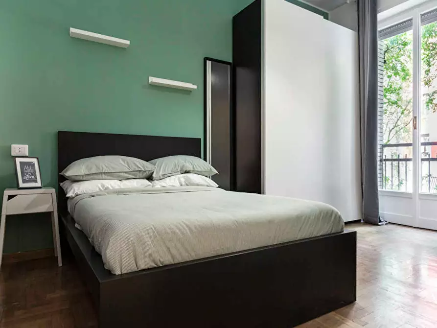 Immagine 7 di Camera in affitto  in Via Tiziano a Milano