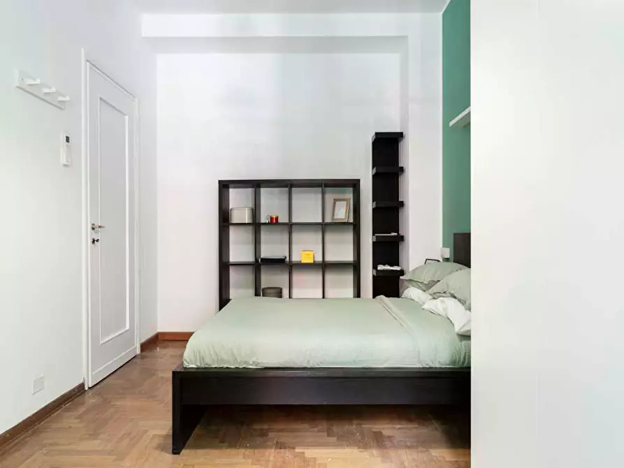 Immagine 4 di Camera in affitto  in Via Tiziano a Milano