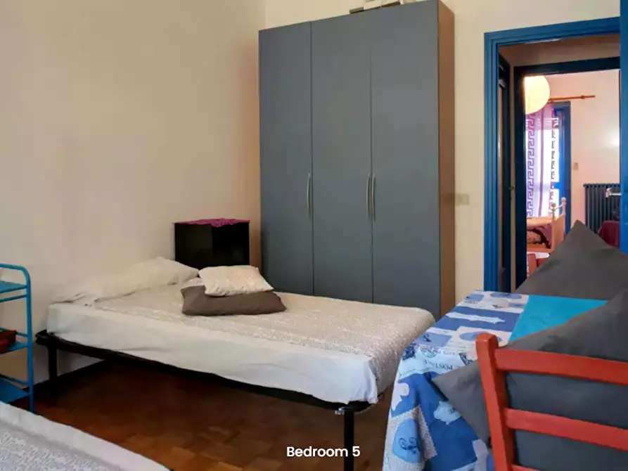 Immagine 3 di Camera condivisa in affitto  in Via Ferrante Aporti a Milano