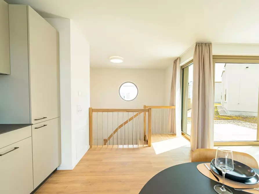 Immagine 7 di Appartamento in affitto  in Lenore-Volz-Straße a Stuttgart Bad Cannstatt