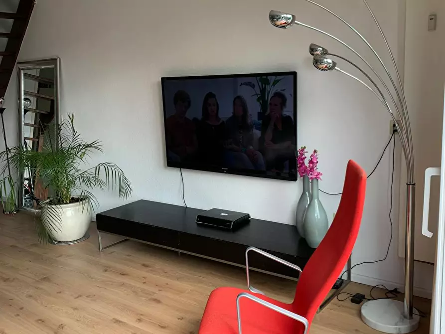 Immagine 10 di Camera in affitto  in Goudsesingel a Rotterdam