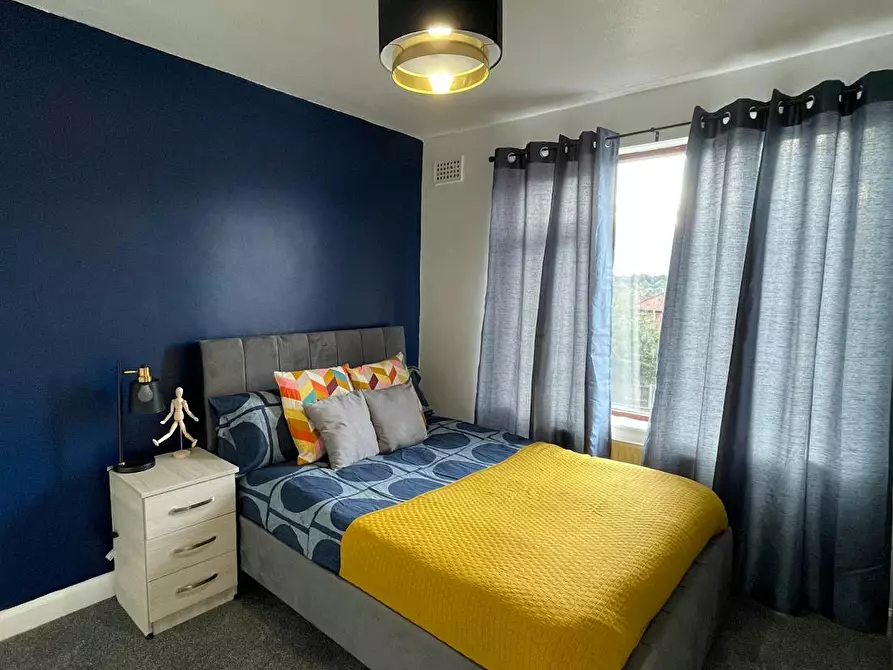 Immagine 2 di Camera in affitto  in Wren Street a 