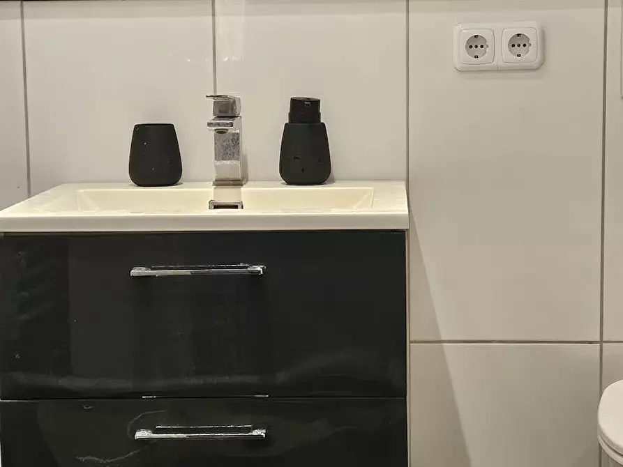 Immagine 3 di Appartamento in affitto  in Auf dem Dorn a Hannover