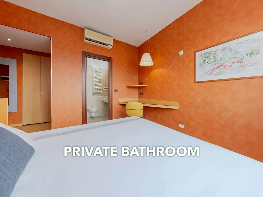 Immagine 1 di Camera in affitto  in Lungo Dora Napoli a Torino