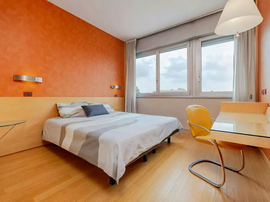 Immagine 2 di Camera in affitto  in Lungo Dora Napoli a Torino