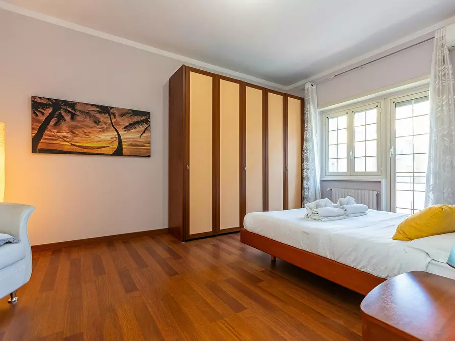 Immagine 5 di Appartamento in affitto  in Via Altavilla Irpina a Roma