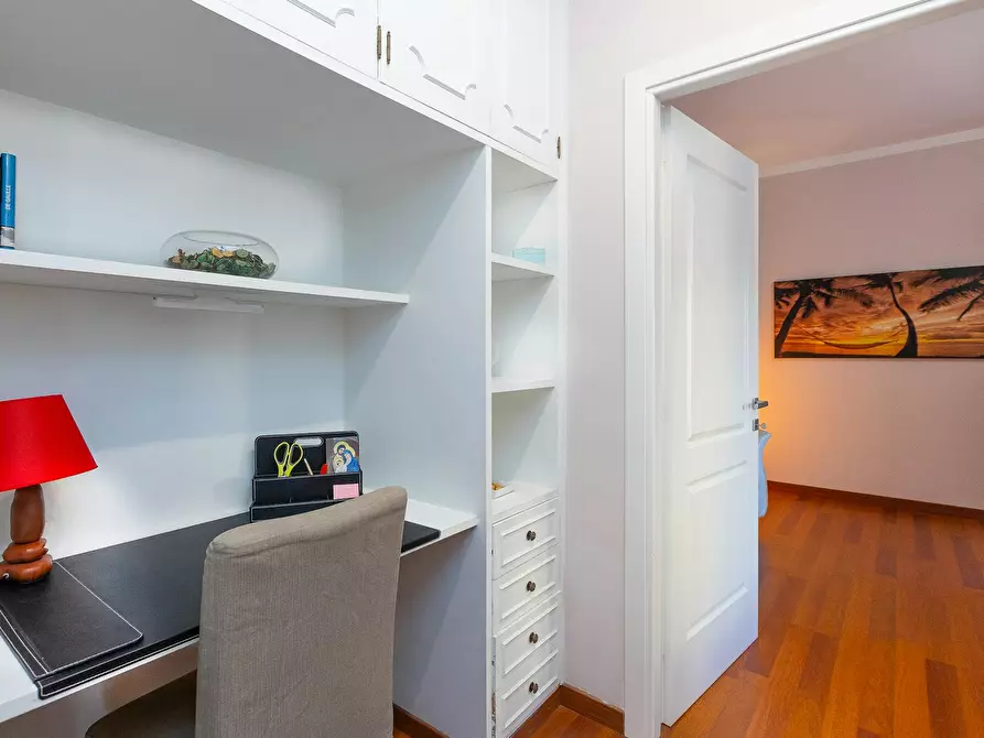 Immagine 7 di Appartamento in affitto  in Via Altavilla Irpina a Roma