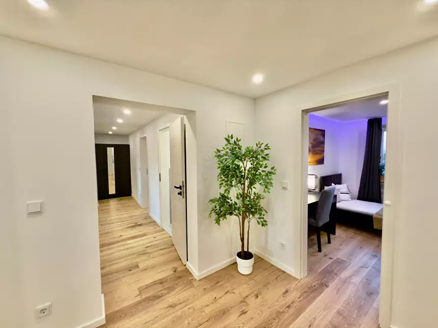 Immagine 6 di Camera in affitto  in Eberwurzstraße a München