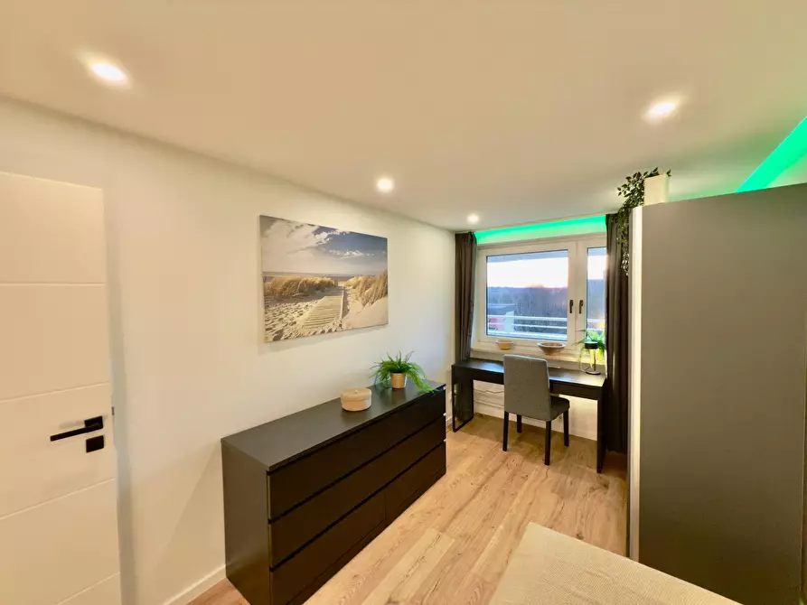 Immagine 4 di Camera in affitto  in Eberwurzstraße a München