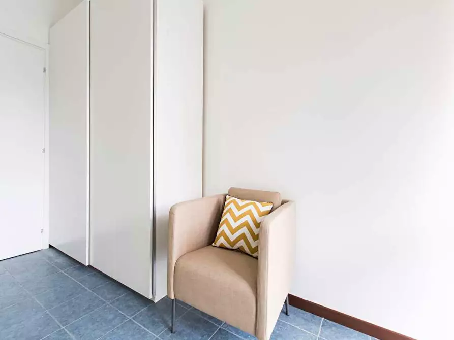 Immagine 7 di Camera in affitto  in Via dei Mandorli a Buccinasco