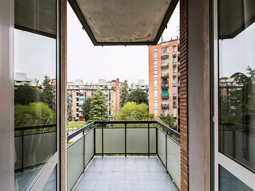 Immagine 9 di Camera in affitto  in Via dei Mandorli a Buccinasco