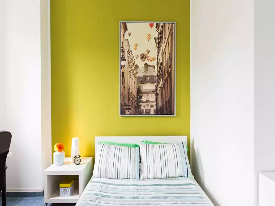 Immagine 2 di Camera in affitto  in Via dei Mandorli a Buccinasco