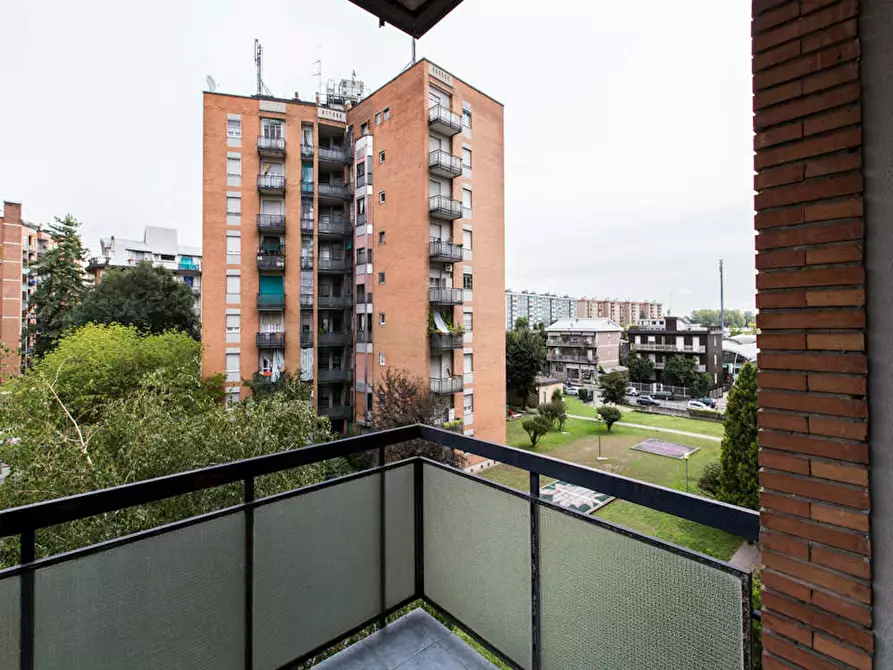 Immagine 8 di Camera in affitto  in Via dei Mandorli a Buccinasco