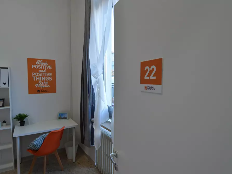 Immagine 4 di Camera in affitto  in Vicolo Franco Villa a Reggio Nell'emilia