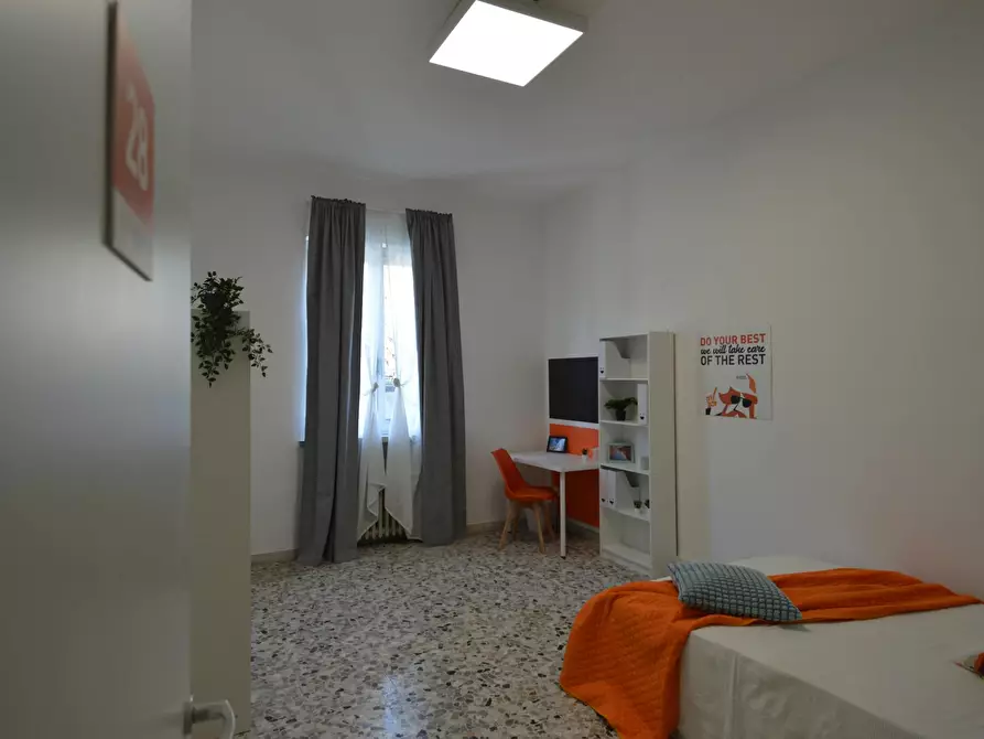 Immagine 6 di Camera in affitto  in Vicolo Franco Villa a Reggio Nell'emilia