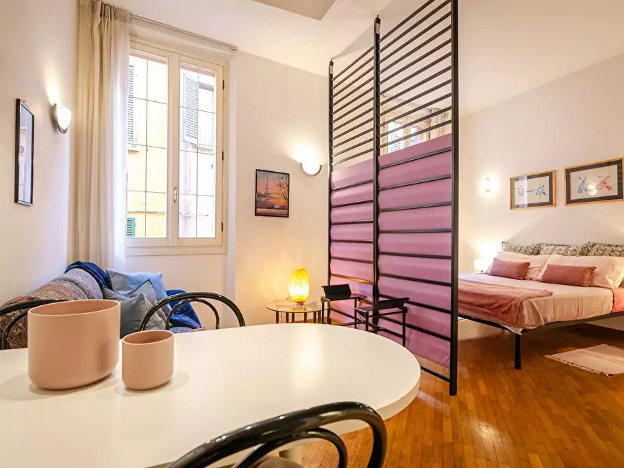 Immagine 7 di Appartamento in affitto  in Via Santa Margherita a Bologna