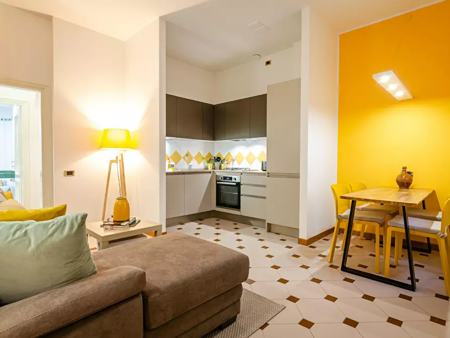 Immagine 1 di Appartamento in affitto  in Via Santa Margherita a Bologna