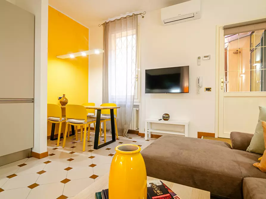 Immagine 4 di Appartamento in affitto  in Via Santa Margherita a Bologna
