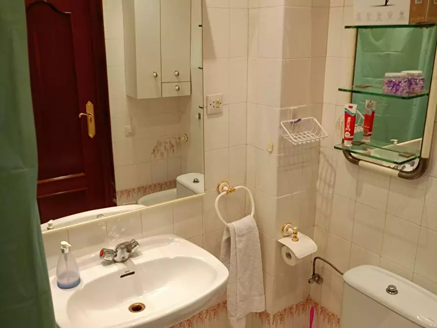 Immagine 10 di Camera in affitto  in Avenida de la Paz a Logroño