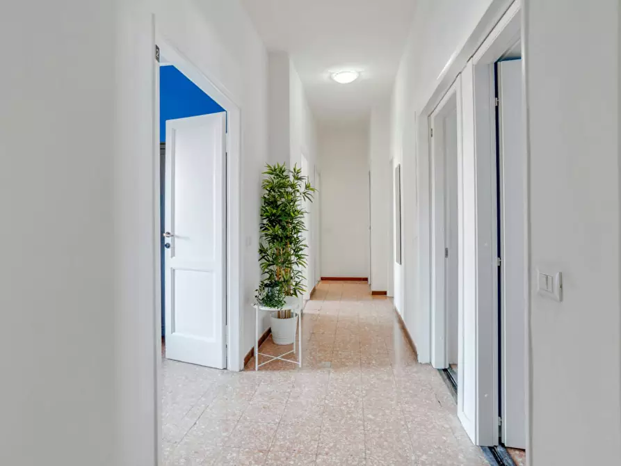 Immagine 6 di Camera in affitto  in Via Melchiorre Gioia a Milano