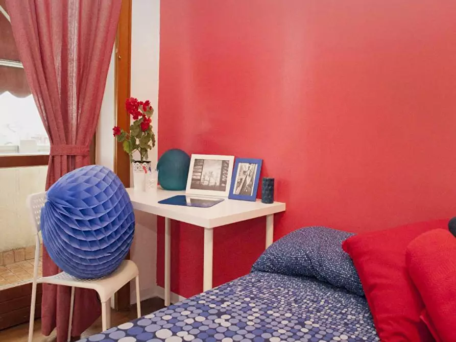 Immagine 4 di Camera in affitto  in Via Andrea Costa a Milano