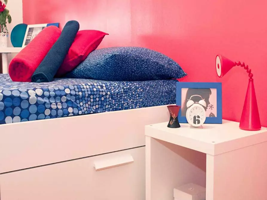 Immagine 1 di Camera in affitto  in Via Andrea Costa a Milano