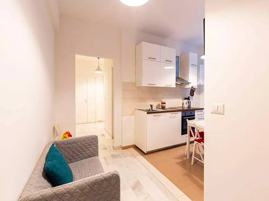 Immagine 6 di Camera in affitto  in Corso Vercelli a Milano