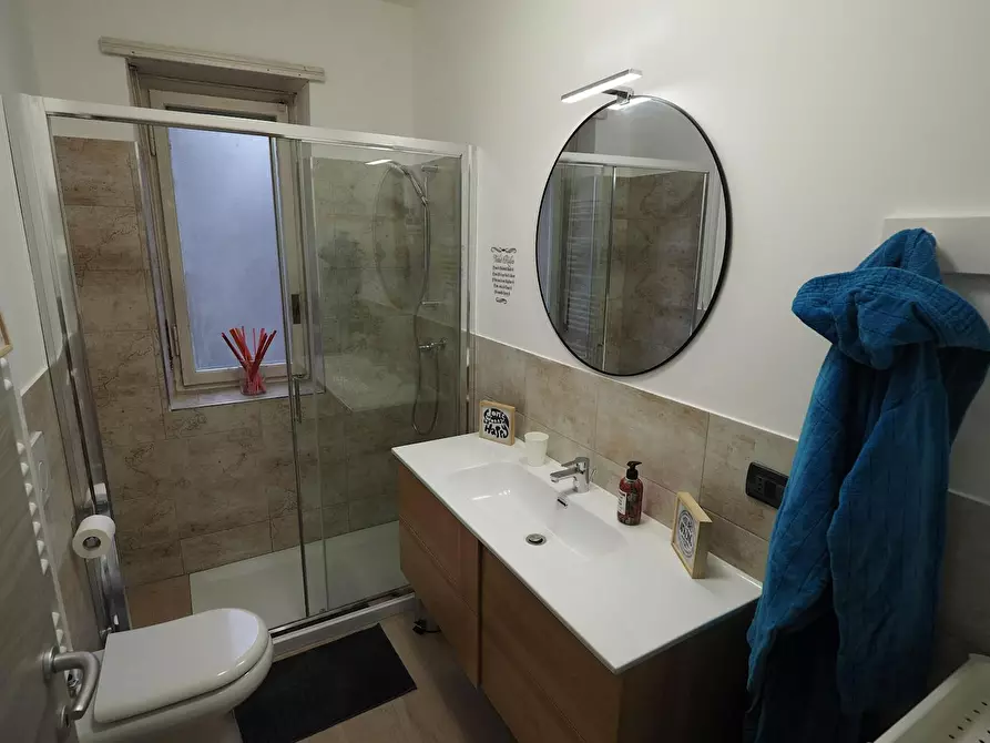 Immagine 8 di Camera in affitto  in Via Pietro Giuria a Torino