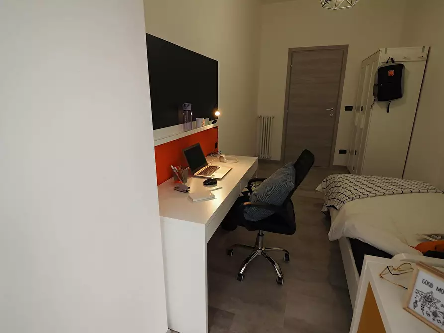 Immagine 3 di Camera in affitto  in Via Pietro Giuria a Torino