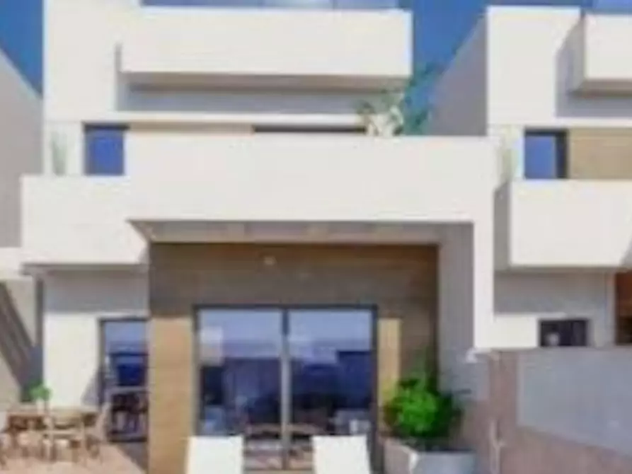 Immagine 1 di Casa indipendente in affitto  in Calle Alicante Ap a Camino De En Medio