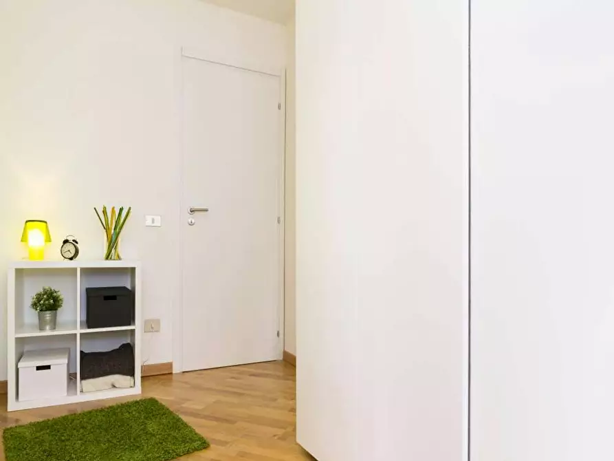 Immagine 10 di Camera in affitto  in Via Larga a Milano