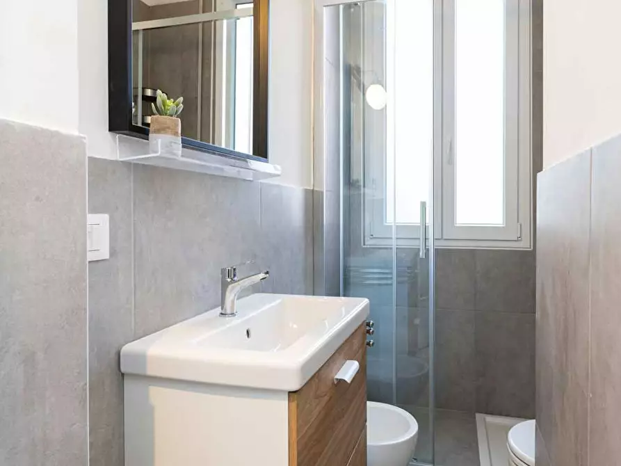 Immagine 10 di Camera in affitto  in Largo Cavalieri di Malta a Milano