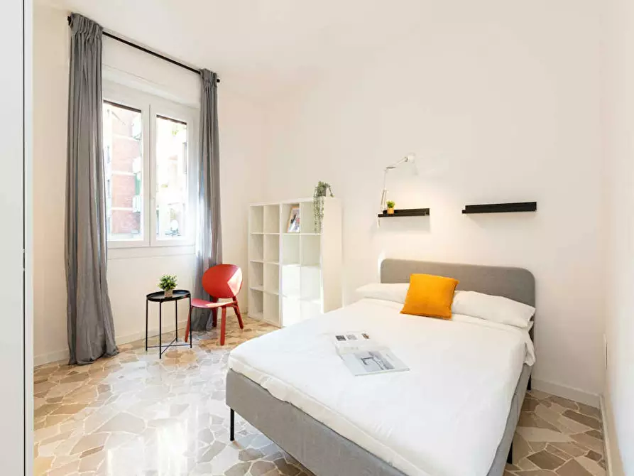 Immagine 2 di Camera in affitto  in Largo Cavalieri di Malta a Milano