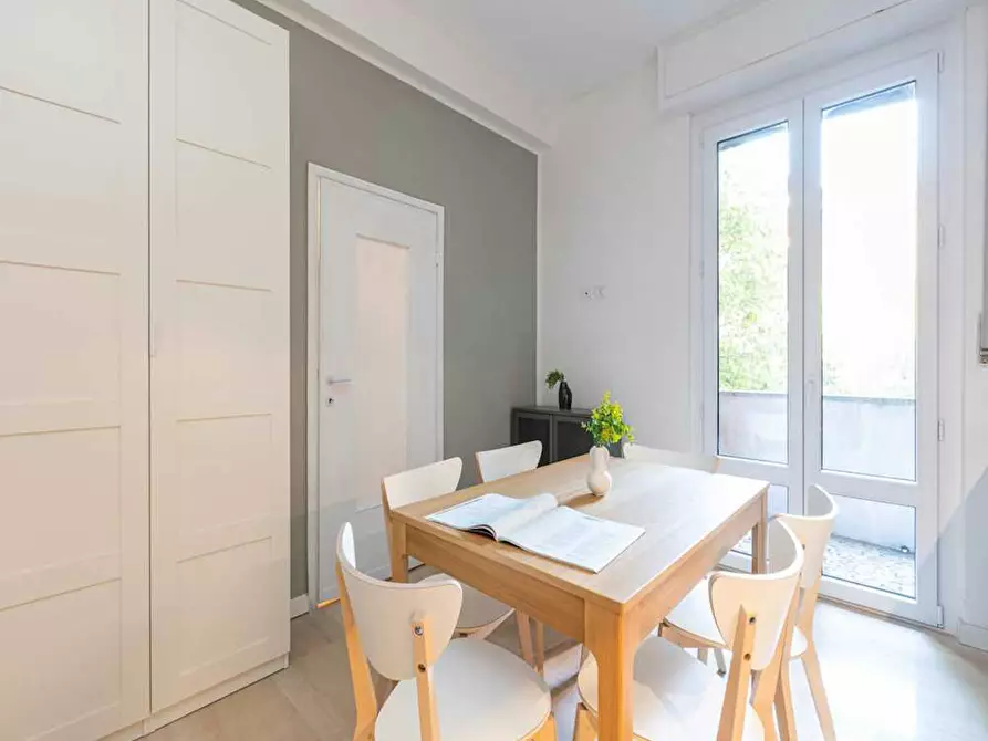 Immagine 4 di Camera in affitto  in Largo Cavalieri di Malta a Milano