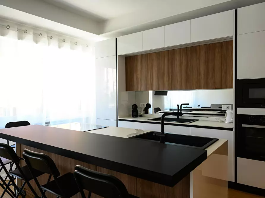 Immagine 9 di Appartamento in affitto  in Via di Priscilla a Roma