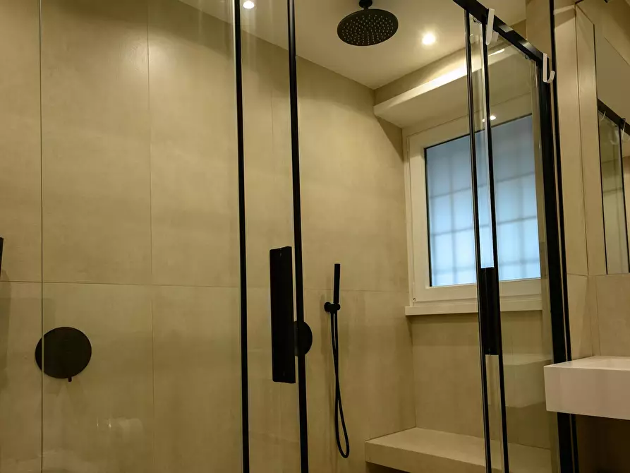 Immagine 6 di Appartamento in affitto  in Via di Priscilla a Roma