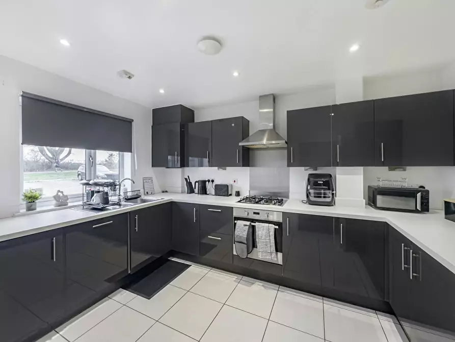 Immagine 3 di Casa indipendente in affitto  in College Row a Ashford