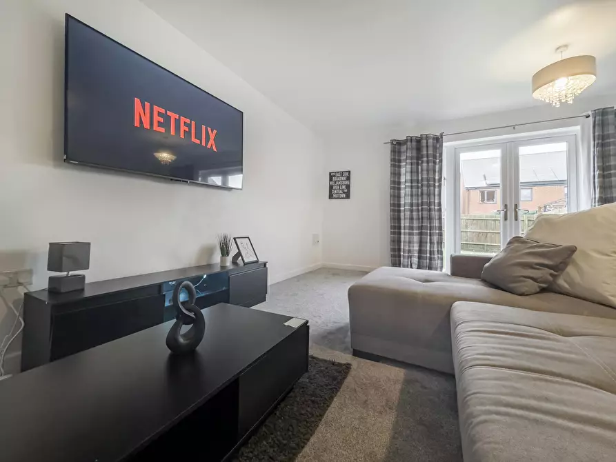 Immagine 1 di Casa indipendente in affitto  in College Row a Ashford
