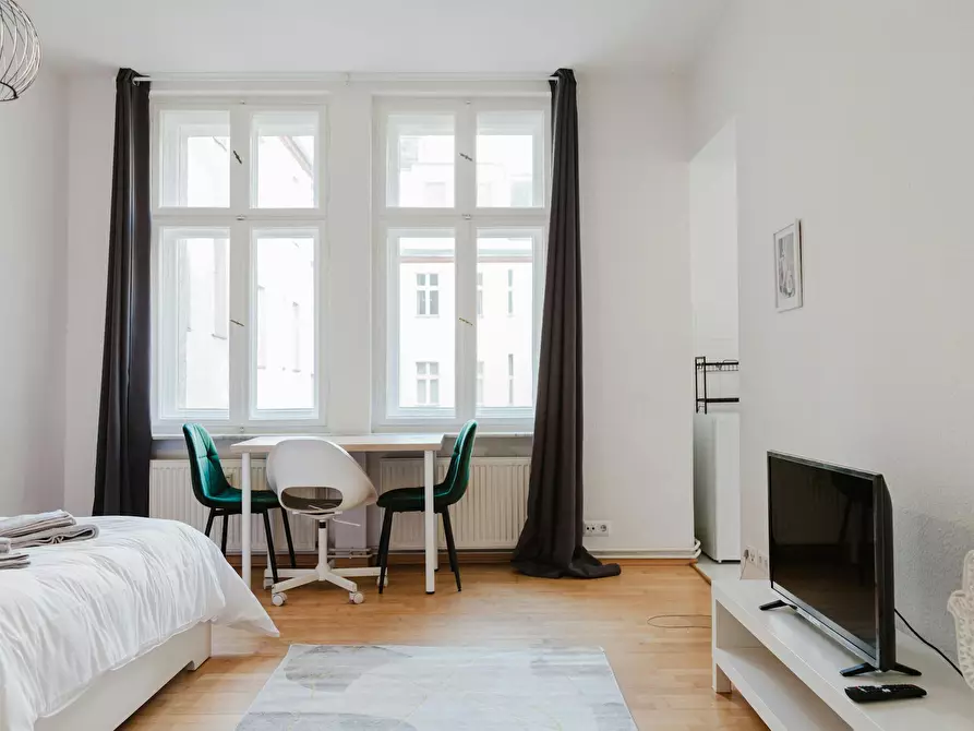 Immagine 8 di Appartamento in affitto  in Helmholtzstraße a Berlin