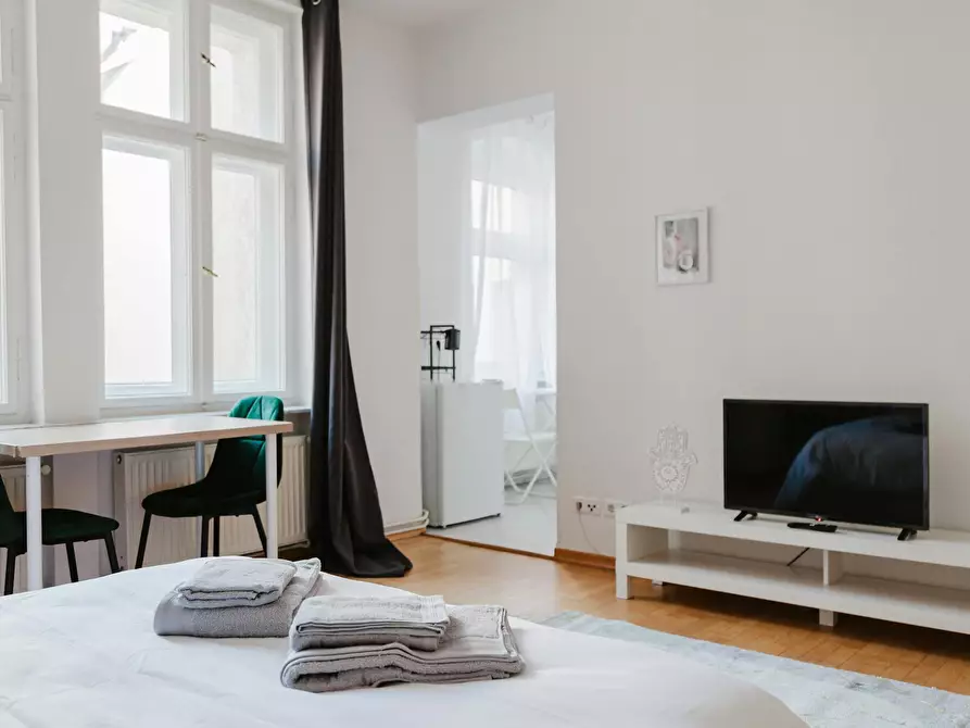 Immagine 1 di Appartamento in affitto  in Helmholtzstraße a Berlin