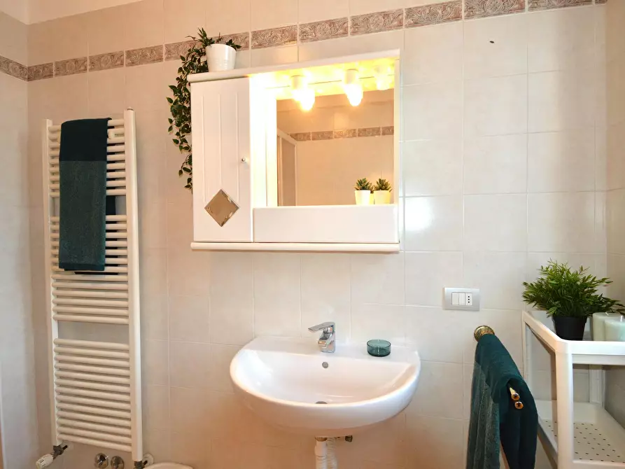 Immagine 7 di Camera in affitto  in Via Marzabotto a Modena