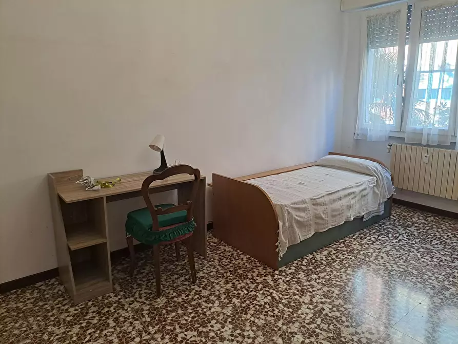 Immagine 2 di Camera in affitto  in Via Monte Popera a Milano