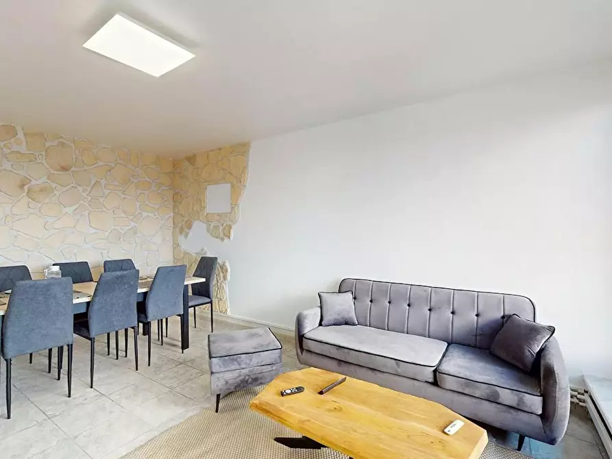 Immagine 8 di Camera in affitto  in Rue d'Alexandrie a Angoulême