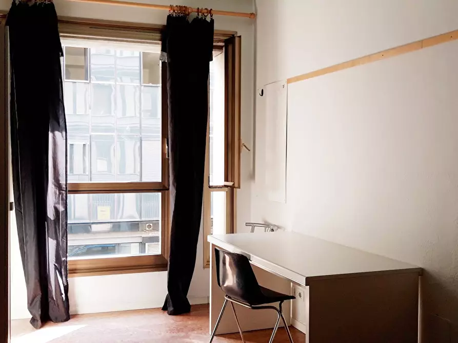 Immagine 5 di Camera in affitto  in Via Ireneo Affò a Parma