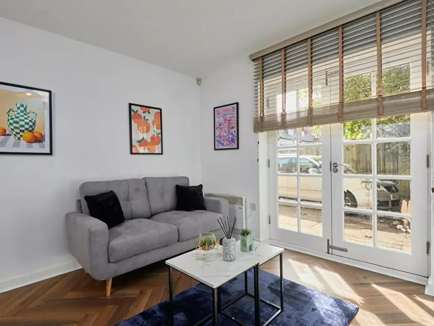 Immagine 3 di Appartamento in affitto  in Saint Michael's Lane a 