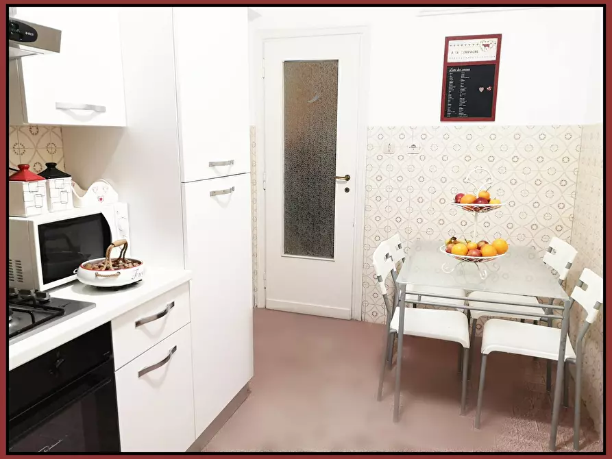 Immagine 9 di Camera in affitto  in Via Antonio Raimondi a Roma