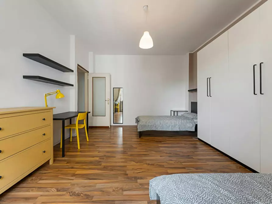 Immagine 2 di Camera condivisa in affitto  in Corso di Porta Romana a Milano