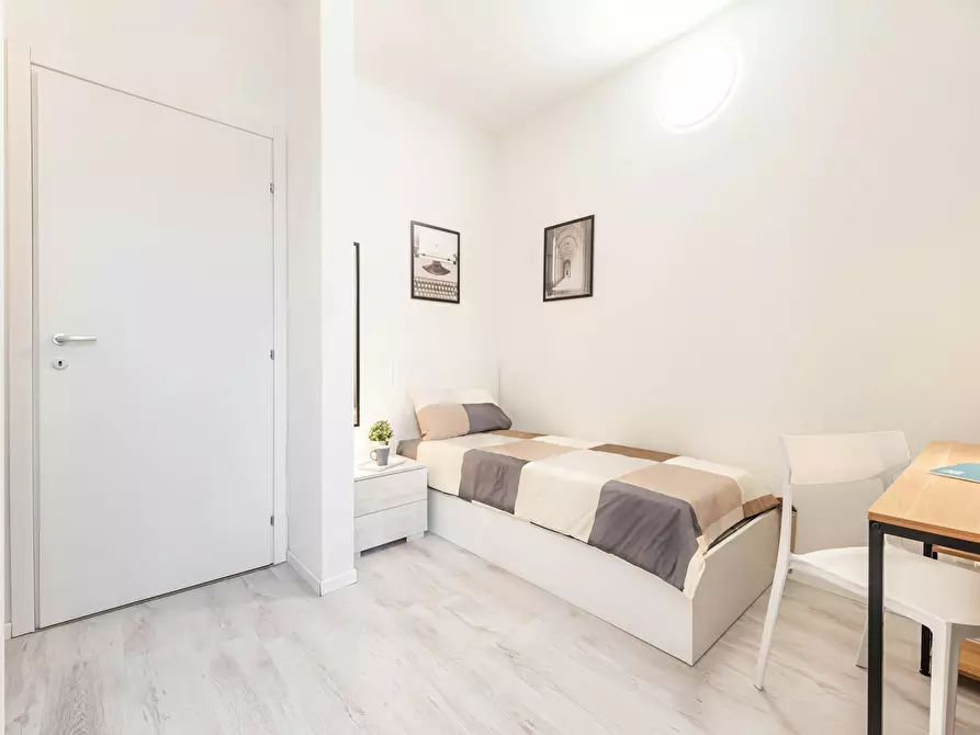 Immagine 1 di Camera in affitto  in Viale dell'Arcella a Padova