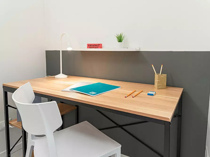 Immagine 4 di Camera in affitto  in Viale dell'Arcella a Padova