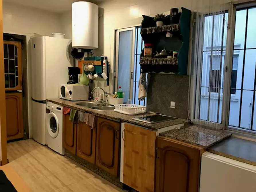 Immagine 8 di Camera in affitto  in Calle Carlos Rubio a Cordoba